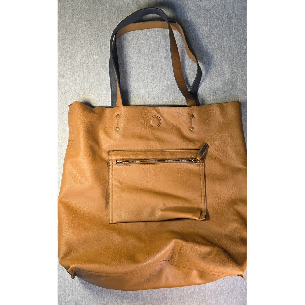 Mossimo Supply Co Tan Faux Leather Tote Bag Brown Minimalist Everyday Carryall